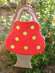 apple tree bib