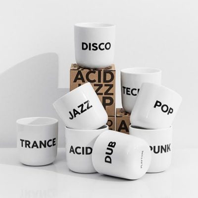 For the grown ups: Beat Mugs